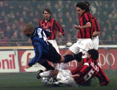 168娱乐-娱乐资讯-AC米兰1997-1998赛季意大利甲级联赛第6-第11轮，连续战平国米+尤文