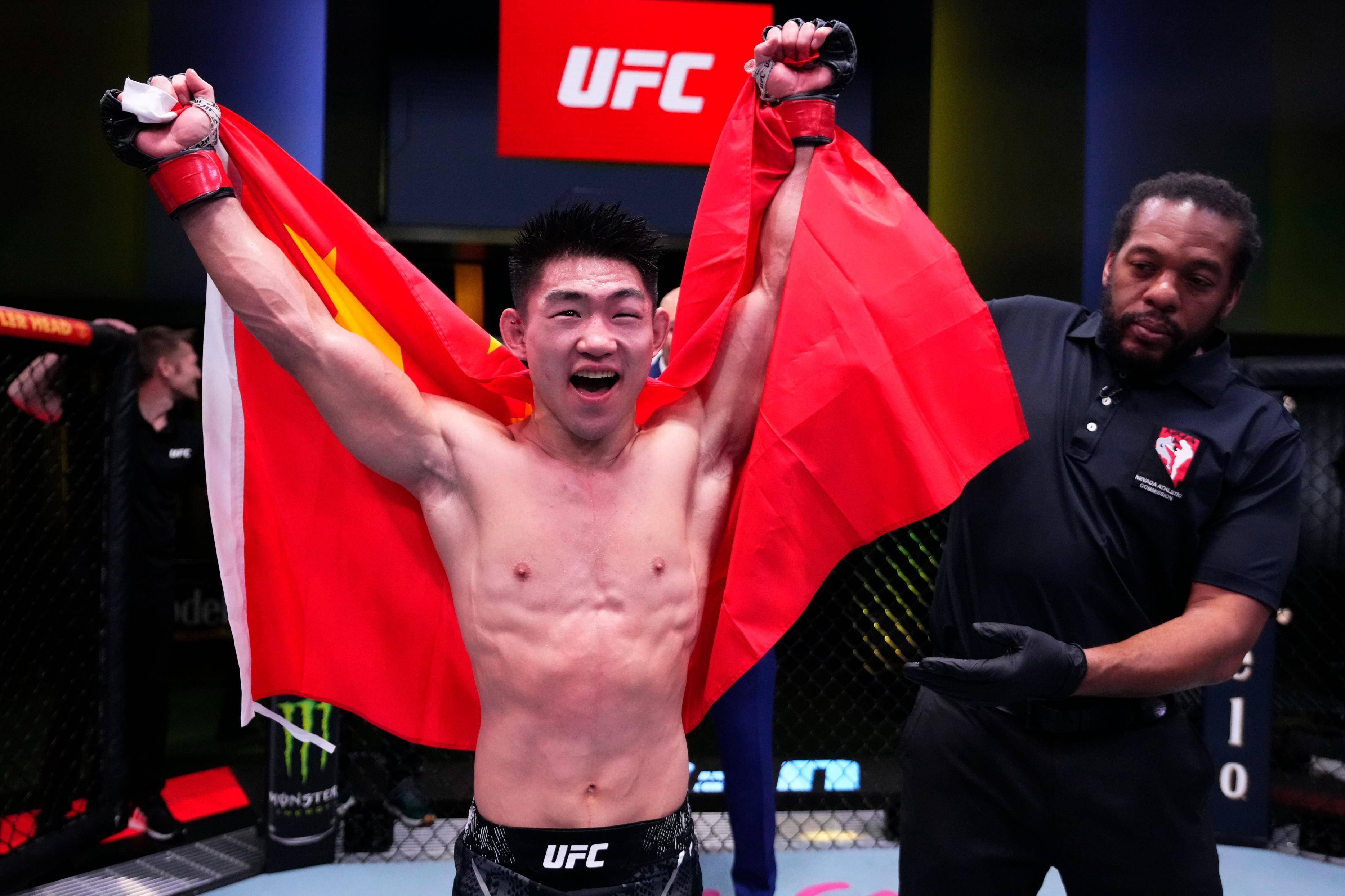 168娱乐-三中国选手同场亮相UFC赛事 宋亚东一致判定取胜